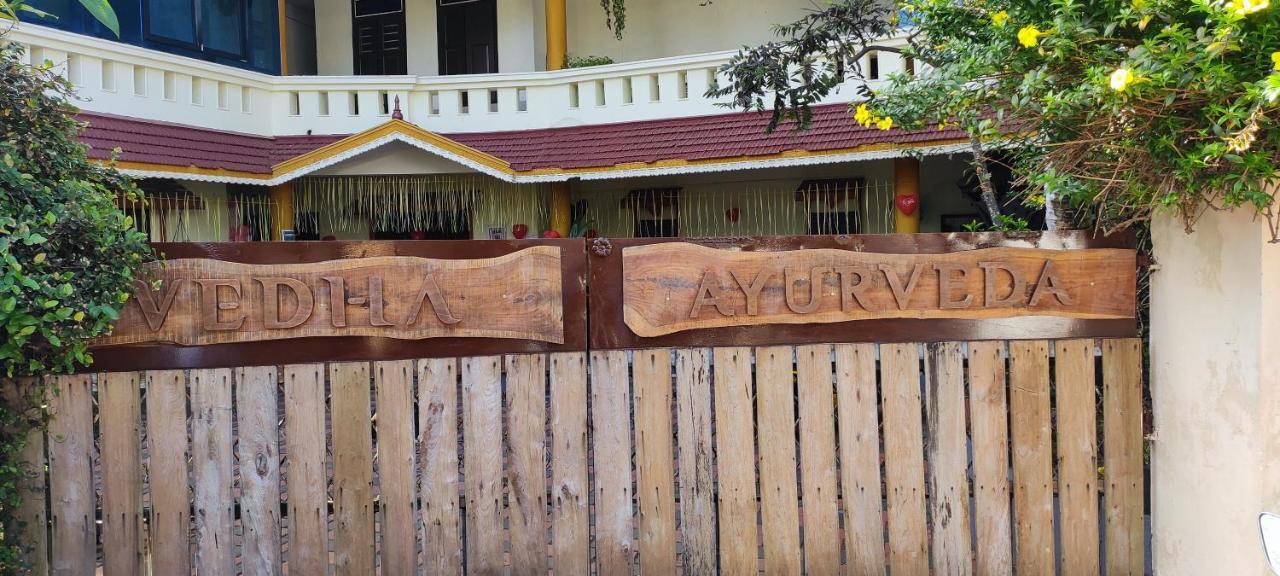 Vedha Ayurvedic Panchakarma Treatment Centre Ξενοδοχείο Alappuzha Εξωτερικό φωτογραφία